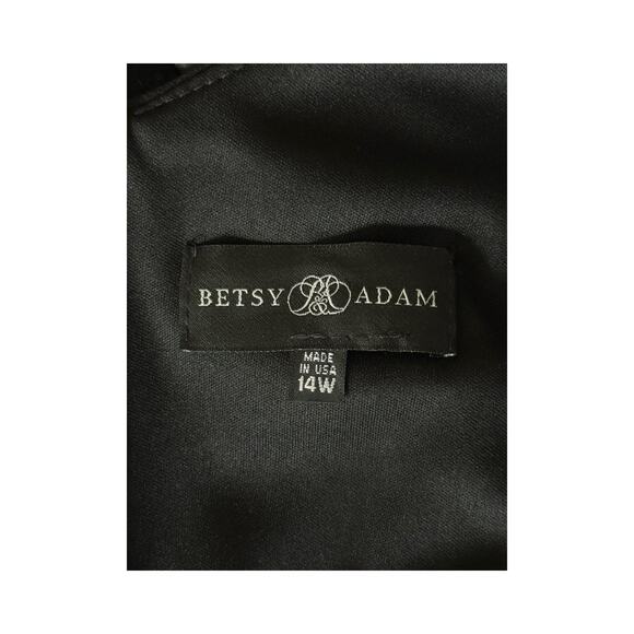 Betsy & Adam Jordan cape sleeve crepe sheath dress black size 14W - Picture 6 of 7